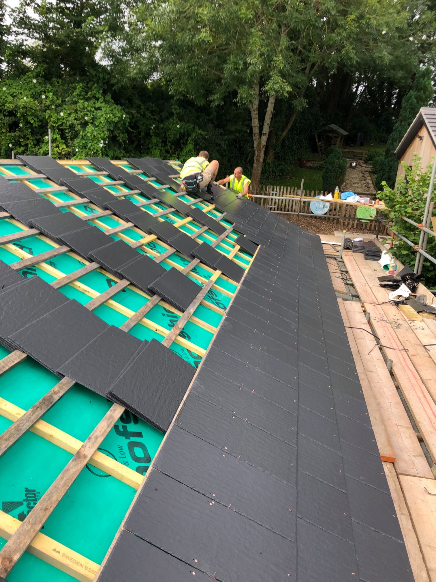 Image gallery slide 2