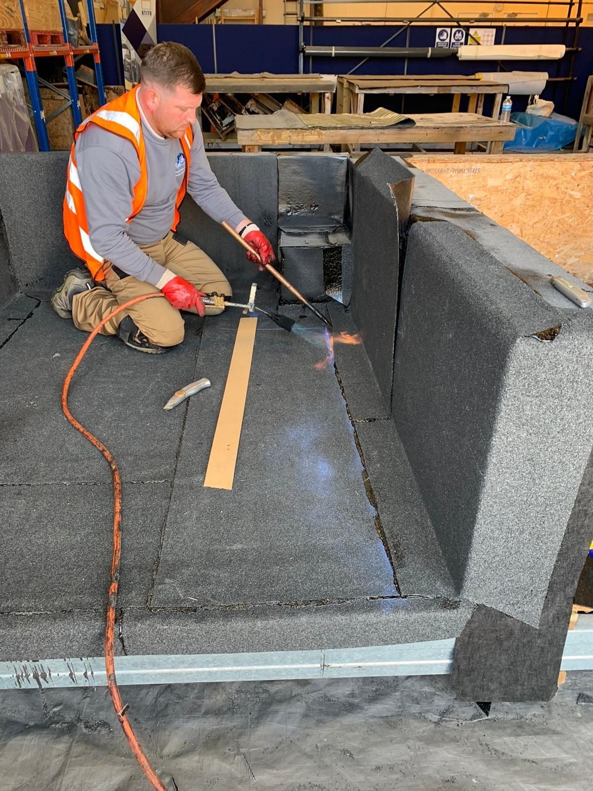 Image gallery slide 6