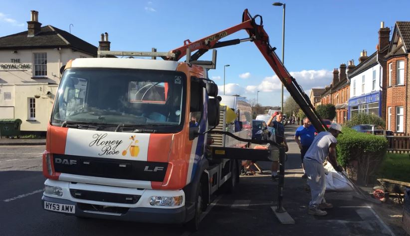 Image gallery slide 3