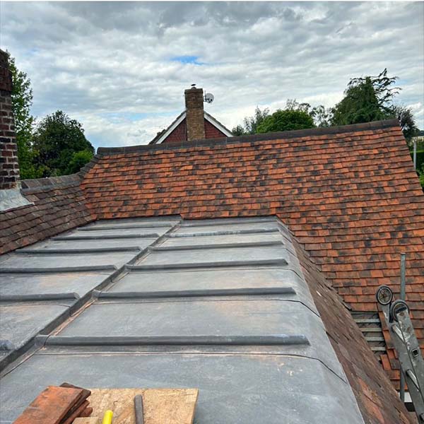 Image gallery slide 2