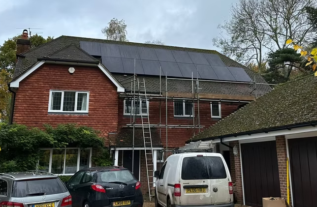 Image gallery slide 2