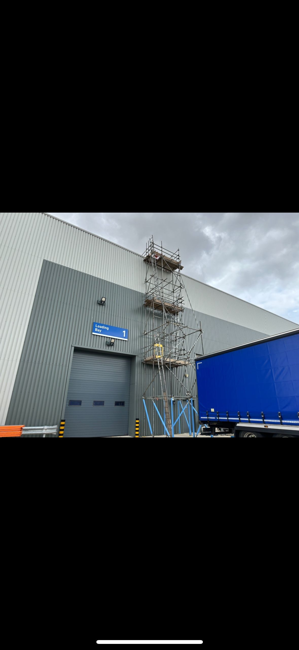 Image gallery slide 3