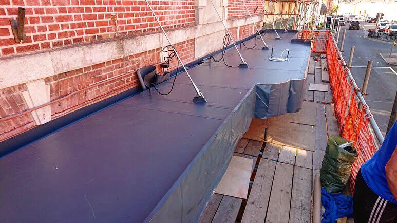 Image gallery slide 8