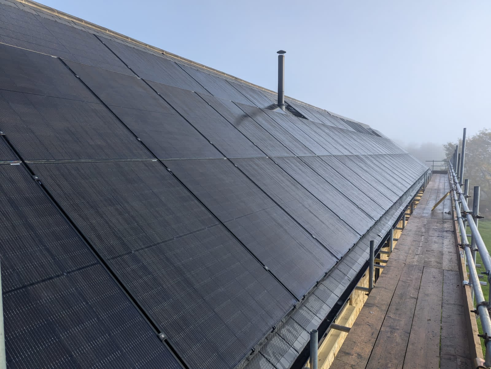 Image gallery slide 1