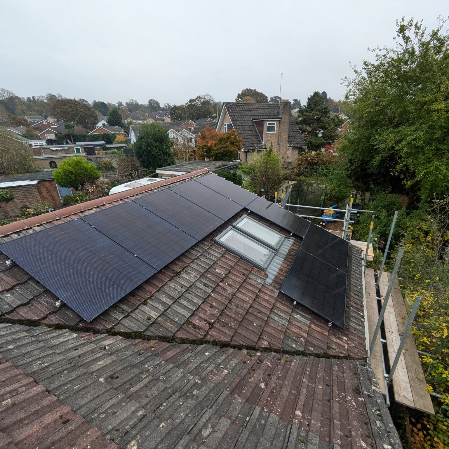 Image gallery slide 3