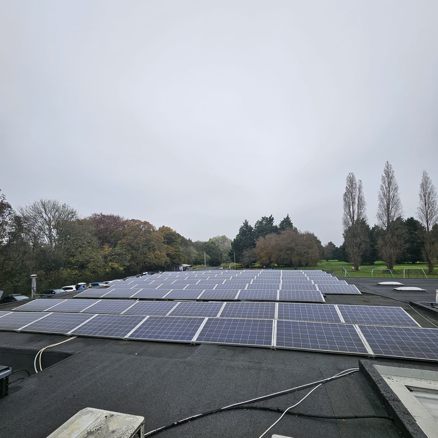 Image gallery slide 4