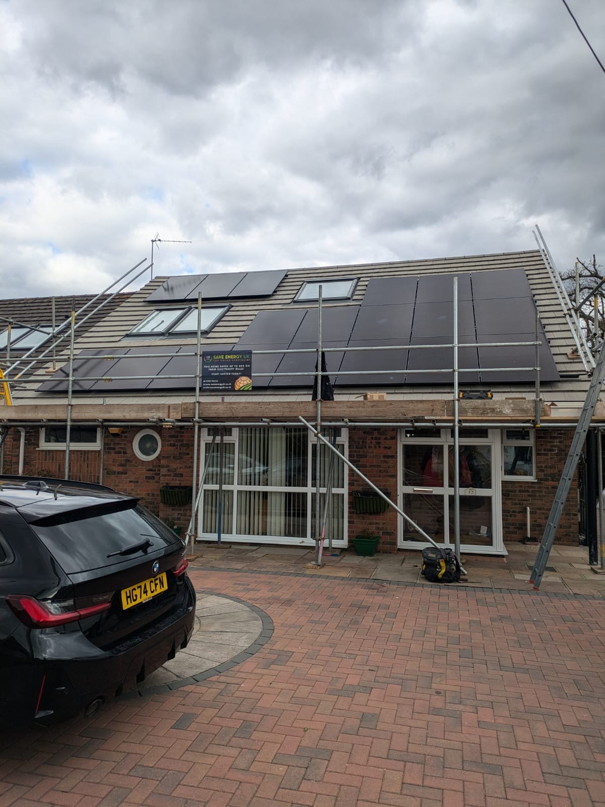 Image gallery slide 6