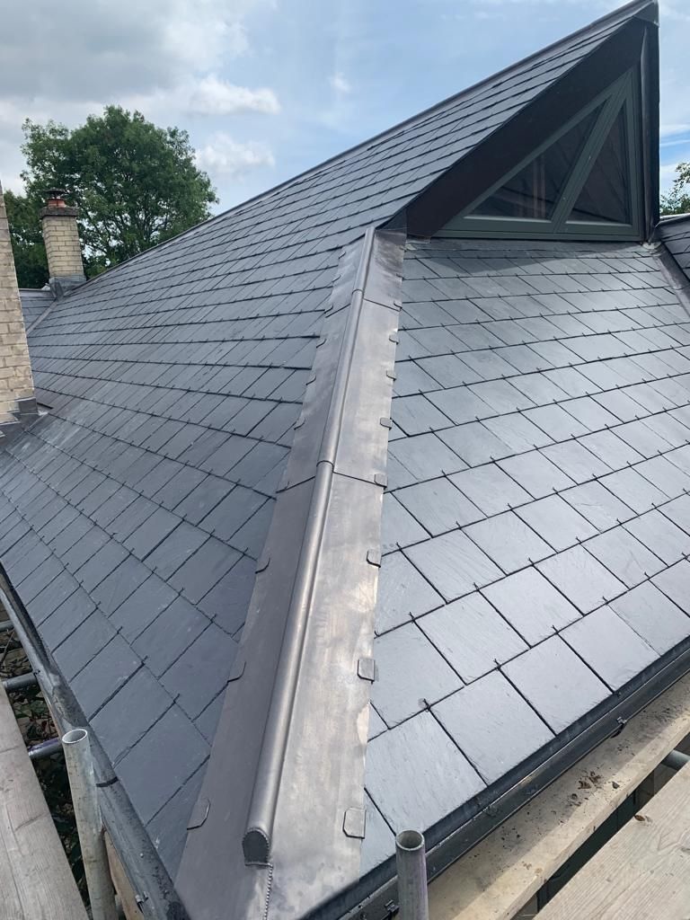 Image gallery slide 1