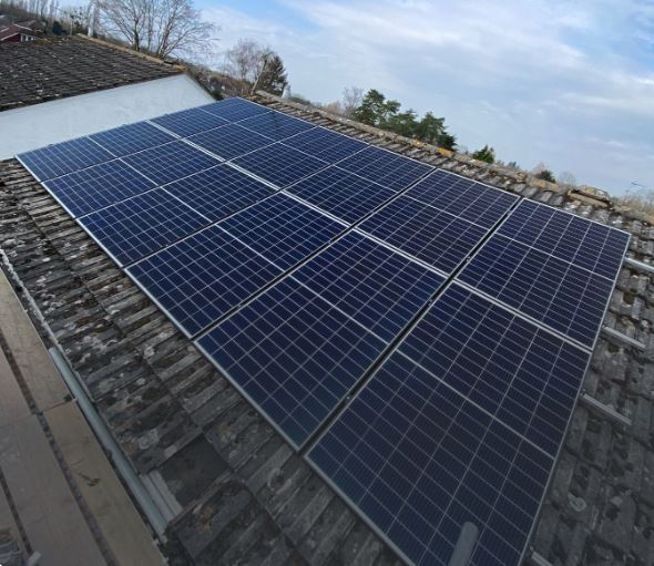 Image gallery slide 1