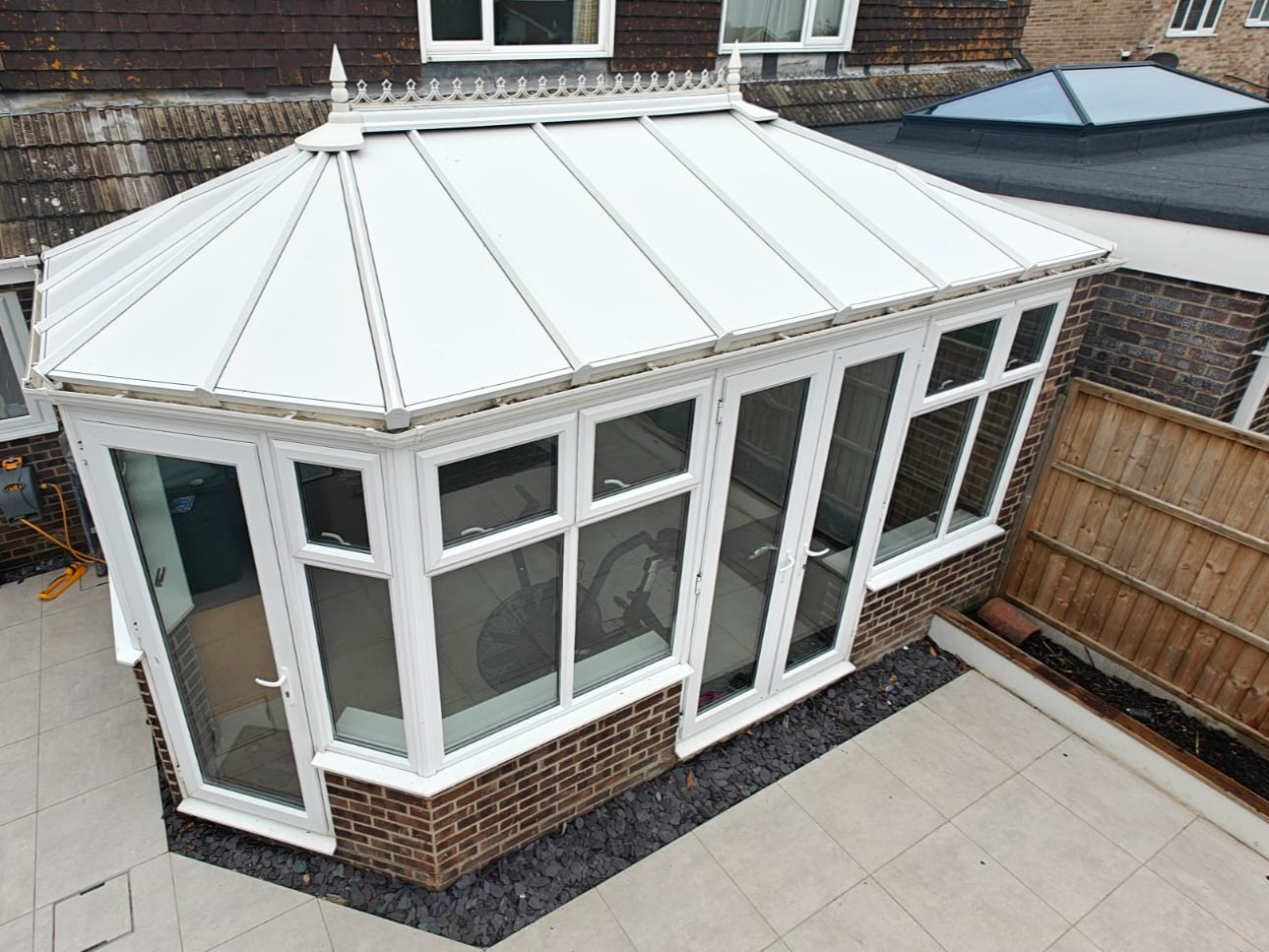 Image gallery slide 2