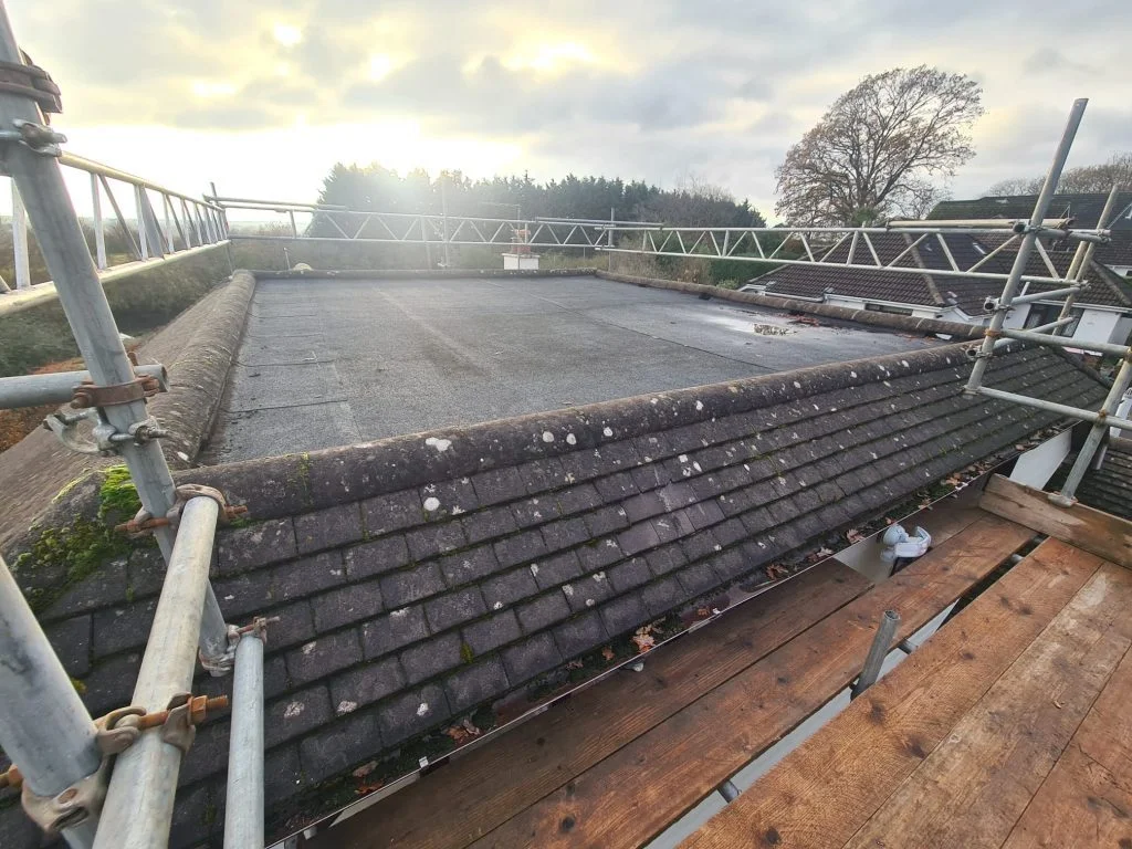 Image gallery slide 3